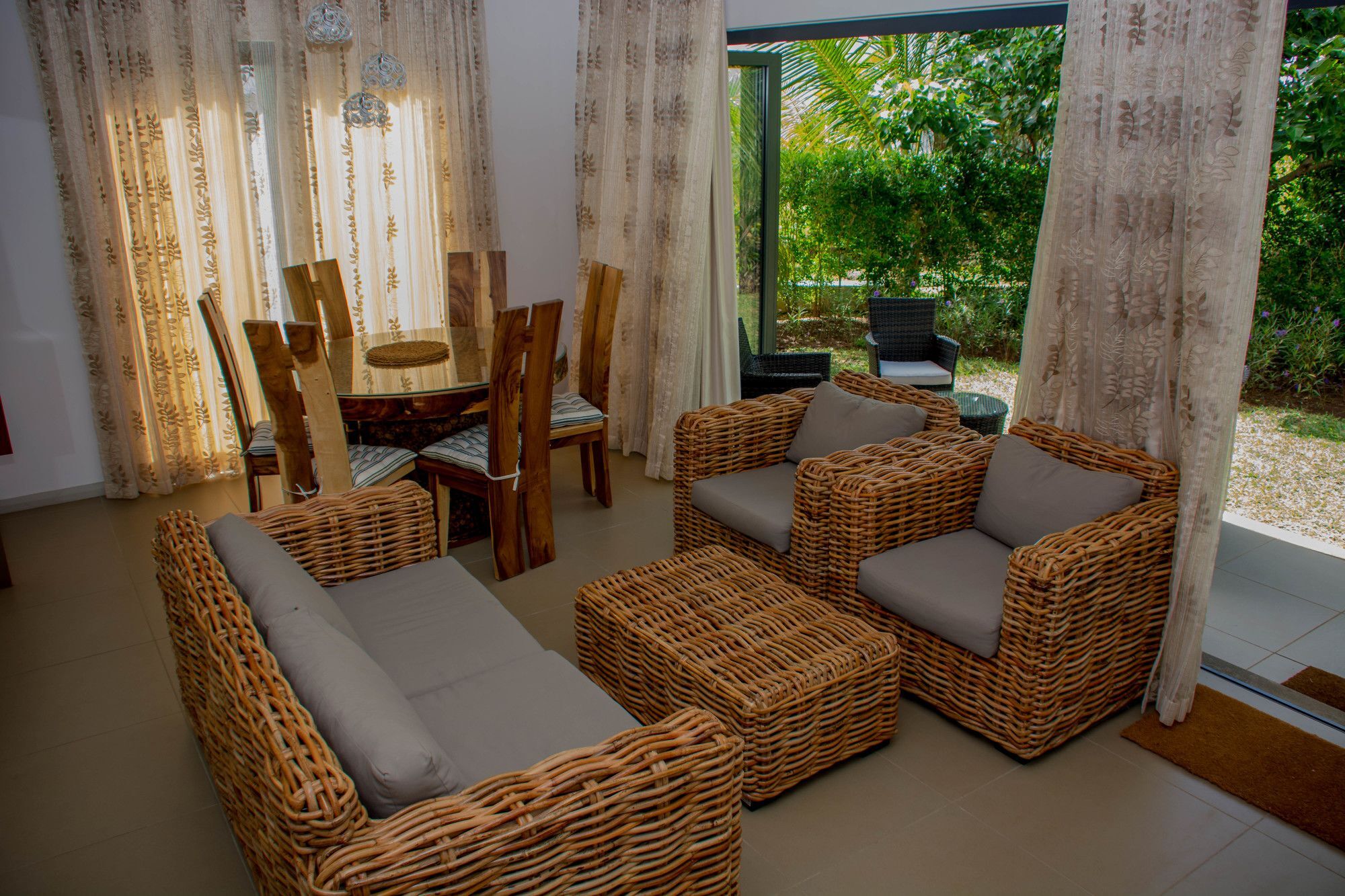Apartment Azuri Roches Noires Dış mekan fotoğraf